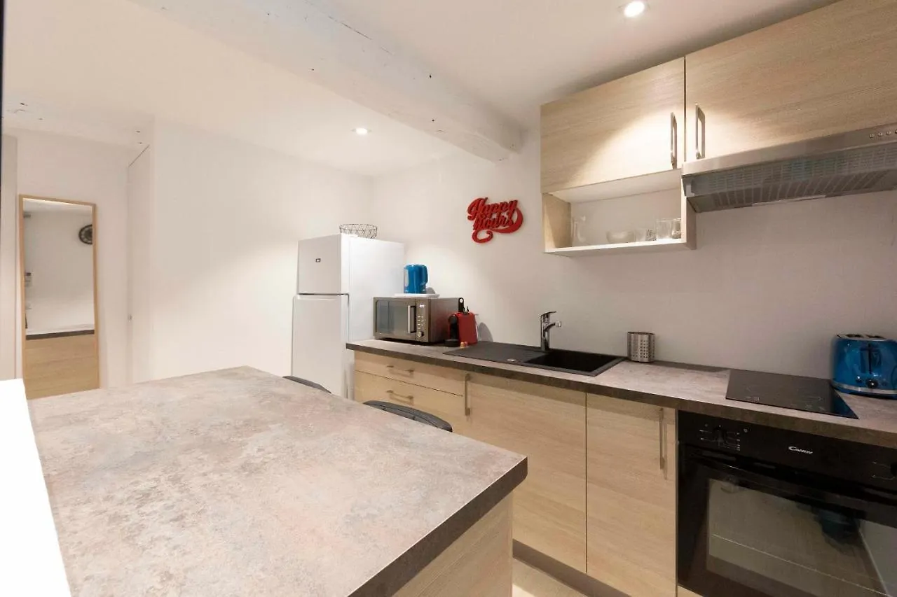 Brand-New Atypical Studio In Rue Fourmilliere Antibes France