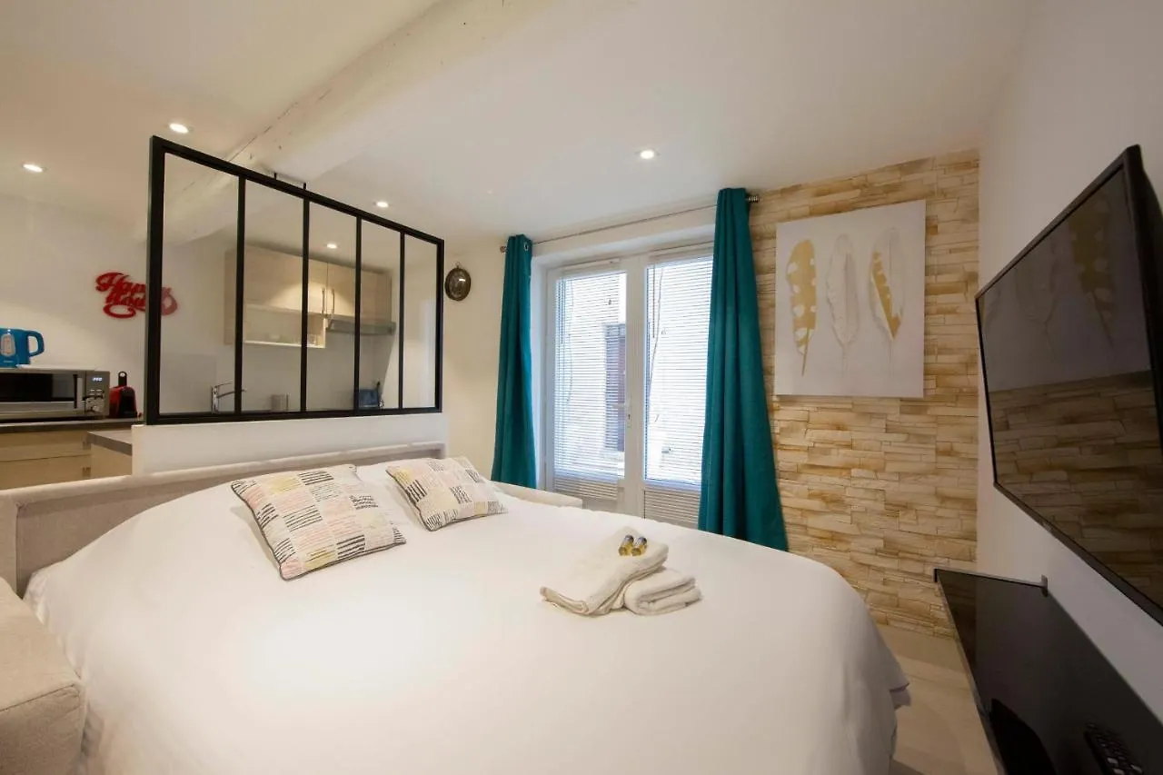 Brand-New Atypical Studio In Rue Fourmilliere Antibes 0*,